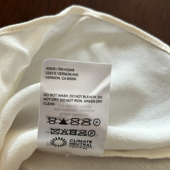 Reformation  Puff Sleeve Smocked Blouse Top in Cream Size 10 - Picture 11 of 15